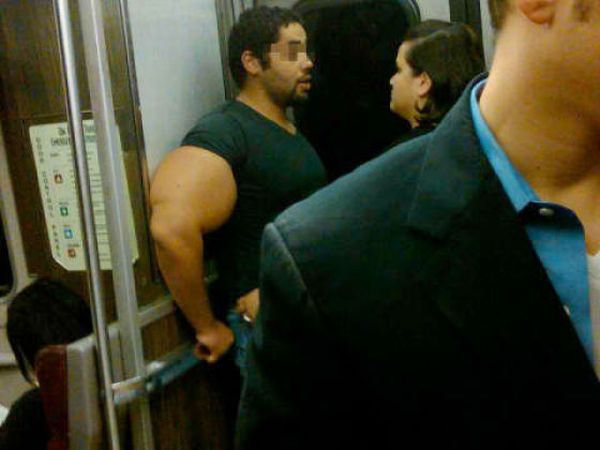 Brazos enormes Biceps_03