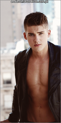 Cody Christian 18623268_7OPaq