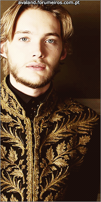 Toby Regbo 18230718_FK4OP