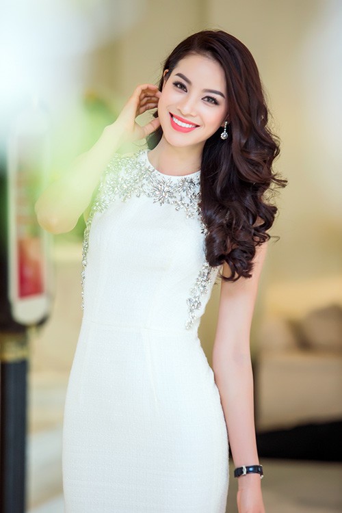 2015 | MISS UNIVERSE VIETNAM | PHẠM HƯƠNG - Page 20 9_87735