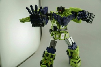 [Combiners Tiers] TOYWORLD TW-C CONSTRUCTOR aka DEVASTATOR - Sortie 2016 - Page 15 1pDhg0p4