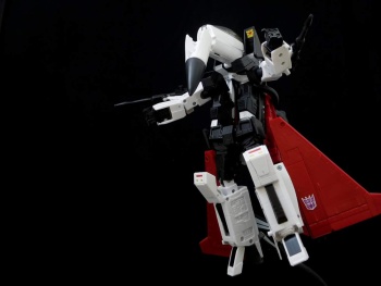 [Masterpiece Takara Tomy] MP-11NR RAMJET - Sortie Mars 2016 - Page 3 6KocyVSq