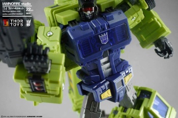 [Combiners Tiers] TOYWORLD TW-C CONSTRUCTOR aka DEVASTATOR - Sortie 2016 - Page 15 6fgrMebt