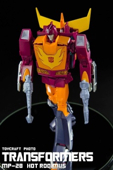 [Masterpiece] MP-28 Hot Rod/Météorite ― MP-40 Targetmaster Hot Rod/Météorite - Page 3 B0r7wDtY