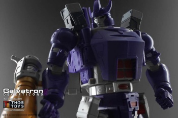 [Masterpiece Tiers] DX9 TOYS D-07 TYRANT aka GALVATRON - Sortie Novembre 2015 - Page 3 PxUR4klv