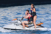 Nina Dobrev and Asustin Stowell enjoy the ocean off the cost the French Riviera (July 26) TJZOJ5h2