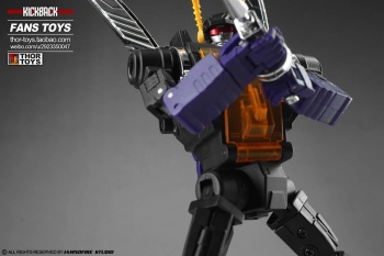 [Masterpiece Tiers] FANSTOYS FT-14 FORAGER aka KICKBACK - Sortie Mars 2016 - Page 4 Tc4cowqa