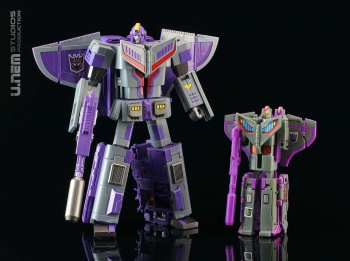 [Machine Boy/Fancy Cell Toys] Produit Tiers - FC-X01 Transportation Captain - aka Astrotrain W2kCiXEe