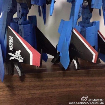 [Masterpiece Takara Tomy] MP-11T THUNDERCRACKER - Sortie Décembre 2015 - Page 2 Ay0BG3ld