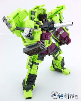 [Combiners Tiers] GENERATION-TOY GRAVITY BUILDER aka DEVASTATOR - Sortie 2015-2016 - Page 8 B13AsGaA