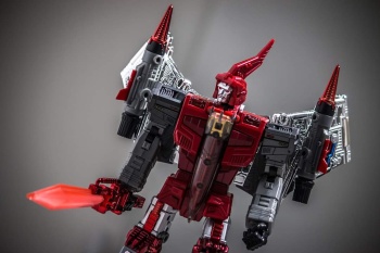 [Masterpiece Tiers] FANSTOYS FT-05T SOAR Red Version aka SWOOP - Sortie Janvier 2015 - Page 2 BG3uYyp0