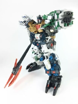 [FansProject] Produit Tiers - Ryu-Oh aka Dinoking (Victory) | Beastructor aka Monstructor (USA) - Page 2 EHUvCqFY