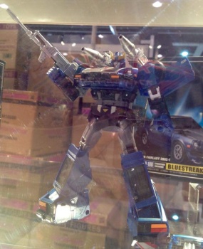 [Masterpiece Takara Tomy] MP-18B BLUESTREAK Diaclone - Sortie Aout 2015 ErDq1sk0