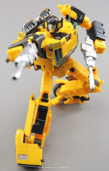 [BadCube] Produit Tiers - OTS-08 Sunsurge (aka Sunstreaker/Solo G1) + OTS-Special 01 Blaze (aka Sunstreaker/Solo Diaclone) - Page 2 My4Ojnwf