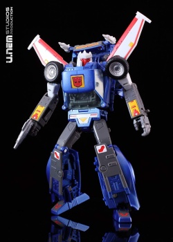 [Masterpiece] MP-25 Tracks/Le Sillage (bleu) ― MP-25L LoudPedal/Tapageur (noir) ― MP-26 Road Rage/Rageuse (rouge) - Page 4 X3KAJMlu