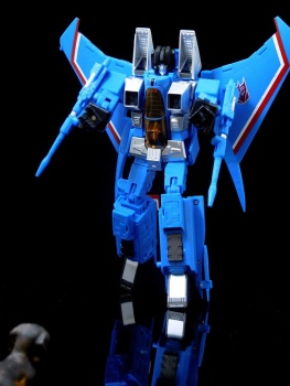 [Masterpiece] MP-11T Thundercracker/Coup de tonnerre (Takara Tomy et Hasbro) - Page 2 XqOCl6Lw