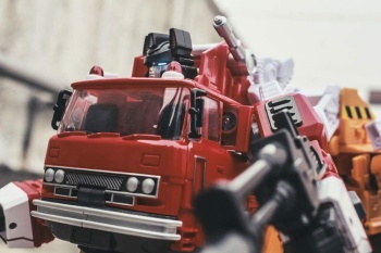 [Maketoys] Produit Tiers - MTRM-03 Hellfire (aka Inferno) et MTRM-05 Wrestle (aka Grapple/Grappin) - Page 4 ZFes3xaf