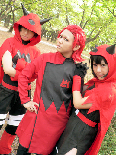 Photos de beaux cosplay  (perso masculin)  trouvés sur le net - Page 3 Tumblr_letsaaPrLc1qfk2fho1_400