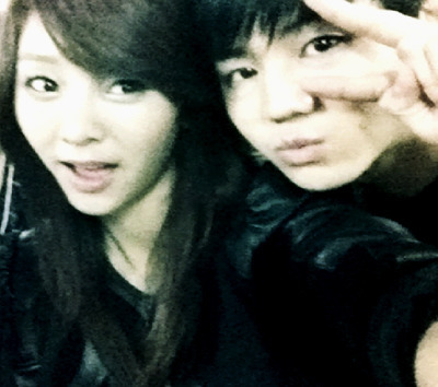 yoseob - [17.01.11] G.Na junto a YoSeob: “Los campeones de rostros pequeños” Tumblr_lf5ofpnwoG1qcm7lpo1_400