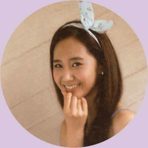 [PICS] Yuri photobook đầy đủ ♥ Tumblr_lgo0mtFXgA1qaoig2o1_500