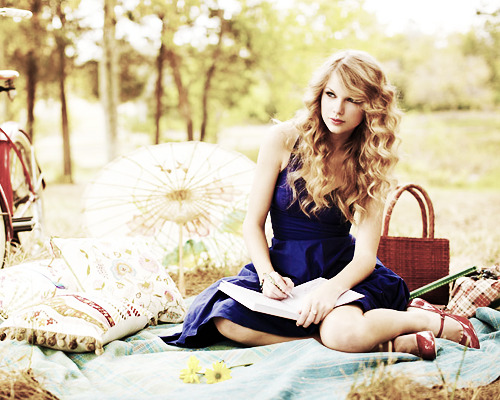 Taylor♥Swift Tumblr_lkiuuv6F5O1qccmteo1_500