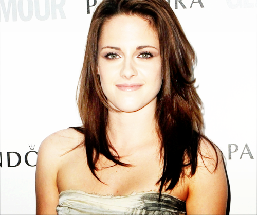 Kristen Stewart - Imagenes/Videos de Paparazzi / Estudio/ Eventos etc. - Página 15 Tumblr_lmfpnafMzE1qct7h1o1_500