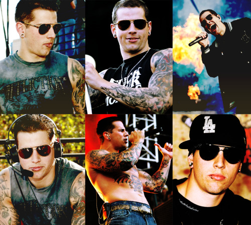 M. Shadows Tumblr_lmpgx2d5371qfrowlo1_500