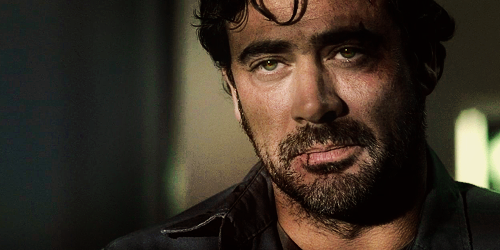 Jeffrey Dean Morgan - John Winchester - Pgina 9 Tumblr_lpjam0yEw61qjlba6o1_500