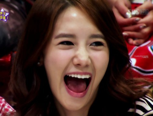 [YOONAISM/PIC][10-8-2011] " Ngất ngây" với nụ cười thương hiệu IM YOONA!! Tumblr_lpps7rw3co1qjzat6o1_500