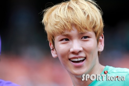 110827 SHINee @ Idol Sports Competition  Tumblr_lqkk3i3nHP1qk8siro1_500