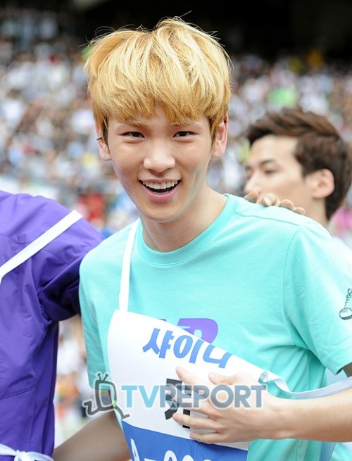 110827 SHINee @ Idol Sports Competition  Tumblr_lqklke8PFe1qk8siro1_500