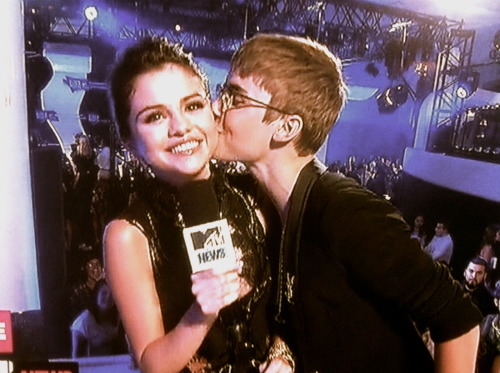 Justin Bieber and Selena Gomez - Page 11 Tumblr_lqoatr7zqD1qjkh16o1_500