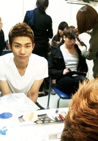  [OFFICIAL] 111008 ZE:A me2day update Tumblr_lsqpllGEJq1ql736no11_400