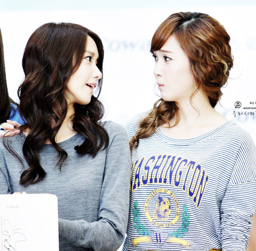 [PIC][30-10-2011] »-{♥}-»ღ°•(¯`·._.· YoonSic Fam ·._.·´¯)•ღ°»-{♥}-» °l||l° COUPLE' S CONTEST °l||l° Tumblr_lt0qfmGlv11r46exvo1_500