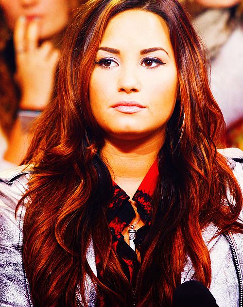 Demi Lovato  - Page 11 Tumblr_lt2xli6TW71qam7ojo1_500