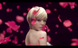 [Pics/Gif]SNSD The Boys Tumblr_ltamo0LHs21r3mvqlo17_250