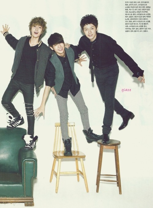 Starship World pose pour ELLE Girl Tumblr_luuslqMEGt1qljdwno2_500