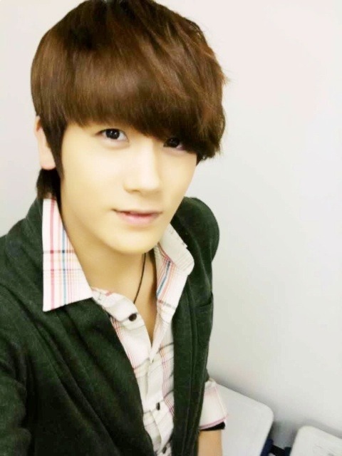 [OFFICIAL] 111123 ZE:A Japan Blog update Tumblr_lv45ciH7xY1ql3cd1o6_r1_500