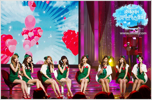 [NEWS][22-12-2011]Bạn chắc chắn sẽ theo dõi "Girls' Generation Christmas Fairytale" chứ ?  Tumblr_lwlp8cQZdP1r6q6gio1_500