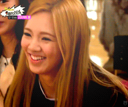  [HYOISM] Hyo's Lovers, Love Dancing Queen? Hyohunnie Family - Page 9 Tumblr_m06mzqBtCn1qkolxgo2_250