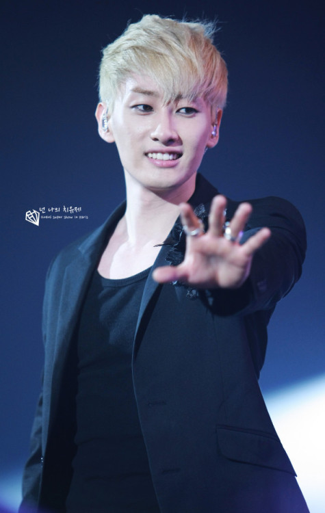 Eunhyuk [은혁] - Page 11 Tumblr_m2f9r7jvI11rp6w2ko1_500