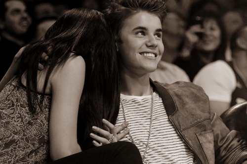 Justin Bieber and Selena Gomez - Page 35 Tumblr_m2shz2uwbJ1qf5ch9o1_500