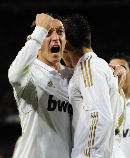 Real Madrid [3]. - Page 28 Tumblr_m2ui7xS1Me1qfz577o1_500