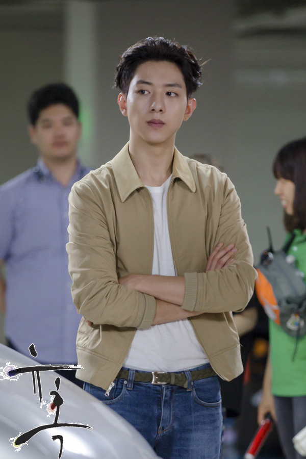 [Dossier] Jungshin / Na Hong Gyu @ Temptation Drama Tumblr_n9e2ydgVYt1rgxfbio1_1280