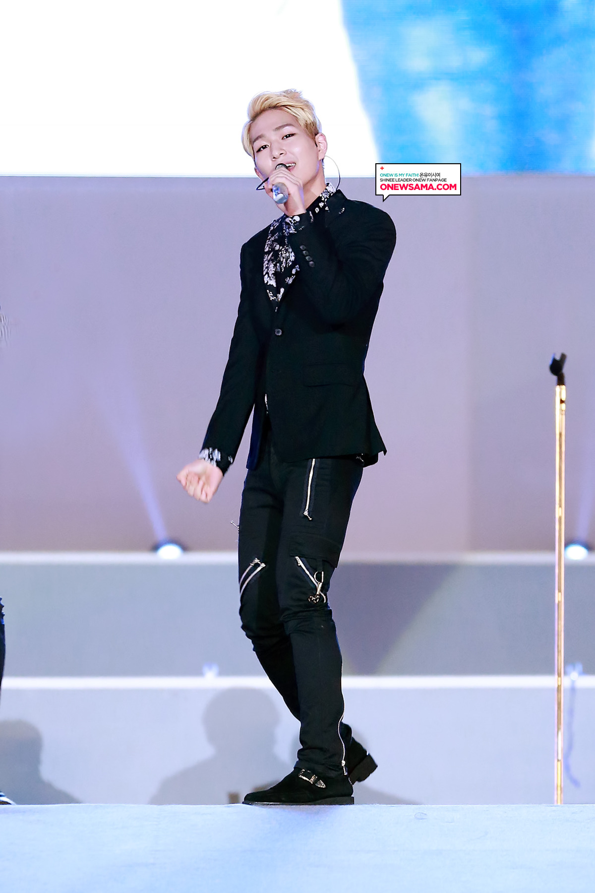 130930 Onew @ 33rd National Disabled Sports Festival Opening Ceremony Tumblr_mty66dYP891r8fs1io1_1280