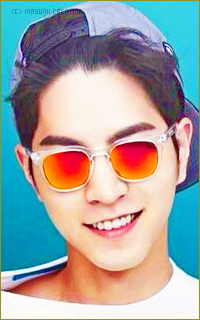 Hong Jong Hyun [acteur, mannequin] Tumblr_n6qtmsHOTG1tdpw8to1_250