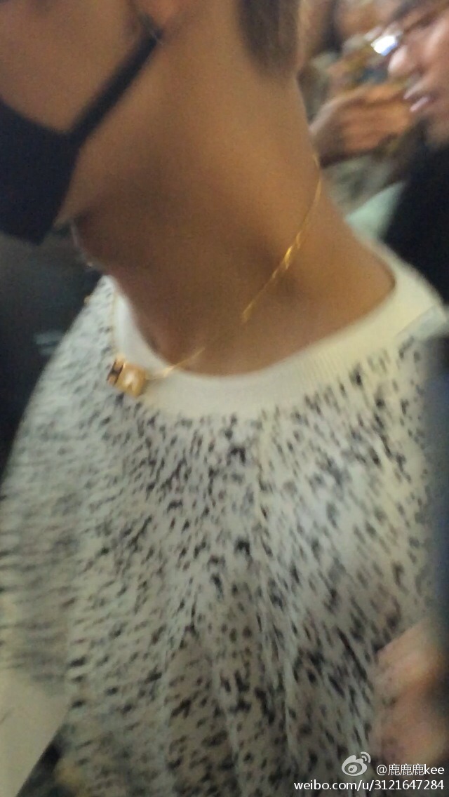 [PREVIEW] 140907 Beijing Airport - Arrival [46P] Tumblr_nbiqw0790n1qhmxnlo1_1280