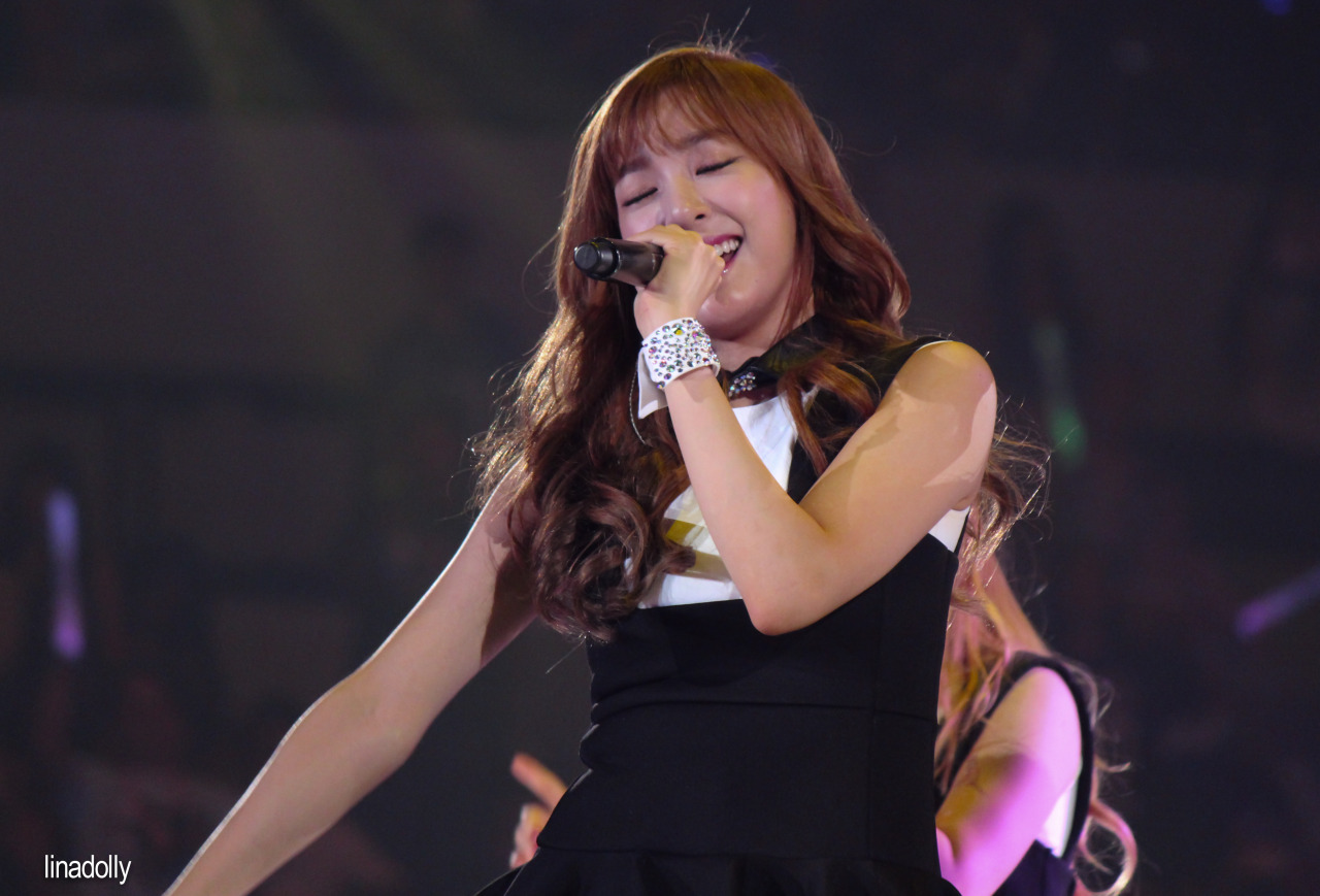 [PIC][07-08-2014]SNSD khởi hành đi LA để tham dự "KCON 2014" vào hôm nay - Page 10 Tumblr_nac77atsys1qeuesho1_1280