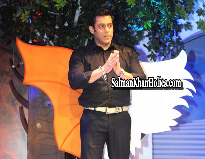 2013 - ★ Salman Khan at Bigg Boss 7 Press Con (September 11, 2013) !!  Tumblr_mt1niePQDm1qctnzso6_r1_1280