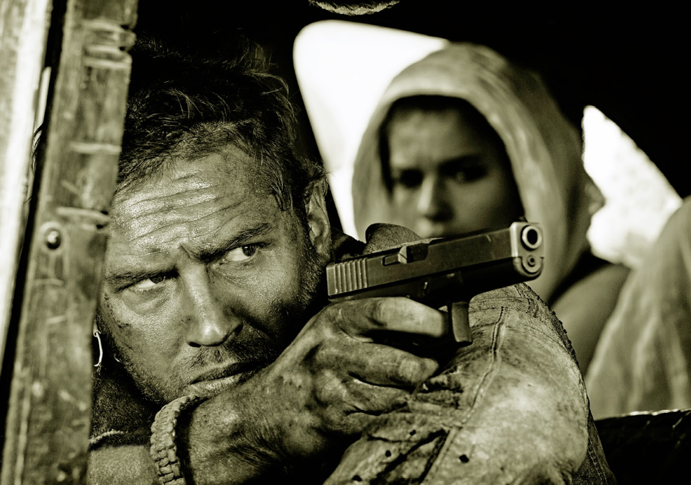 [CINEMA] Mad Max: Fury Road - Confira o Trailer! - Página 2 Tumblr_n9jwtywPs41qde7iyo4_1280